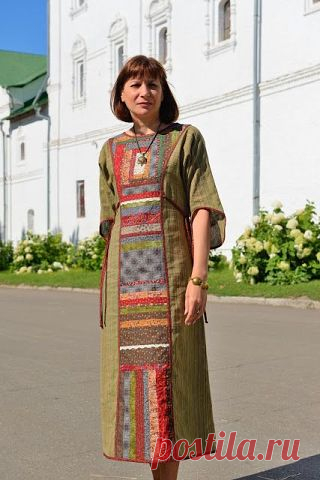 В технике пэчворк мастерицы шьют не только подушки и коврики, но и такие оригинальные вещи