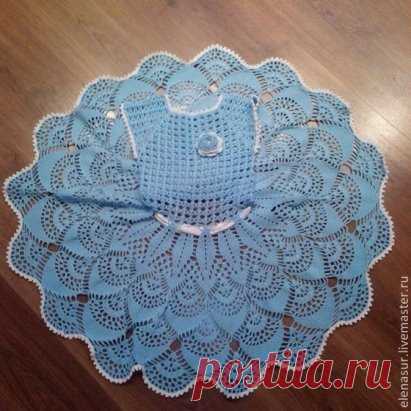 Платье девочке (работа с интернета)
Описание работы: http://prjaga.ru/vyazanie-dlya-detej/platye-sarafan/detskoe-naryadnoe-plate