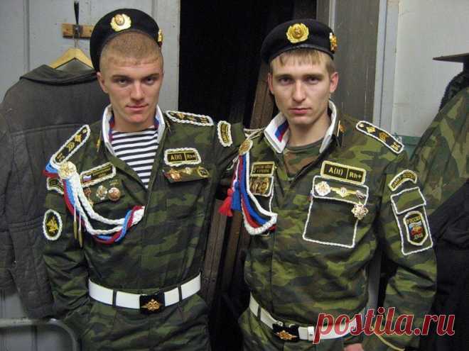 АВТОМОБИЛИСТЫ