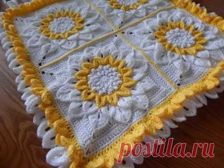 Flor Crochet en Cuadro de 12 Pétalos parte 1 de 2