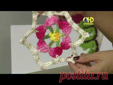 ▶ Vida com Arte | Sousplat e Porta Copo com Flor em Crochê por Cristina Luriko - 06 de Maio de 2015 - YouTube