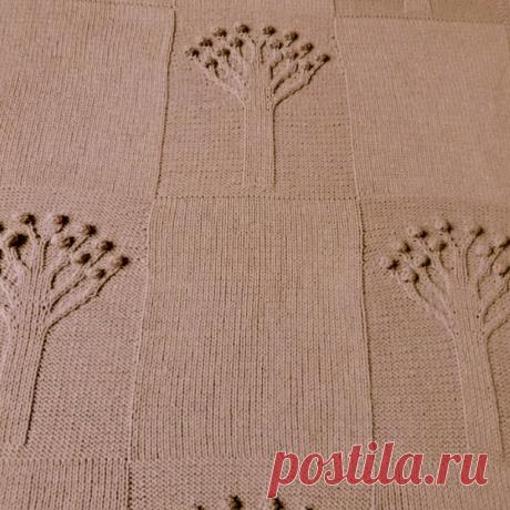 Красивый плед «Деревья» в стиле пэчворк спицами