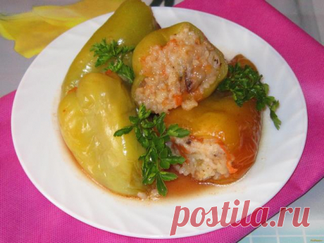 Перцы, фаршированные мясом и рисом / Простые рецепты