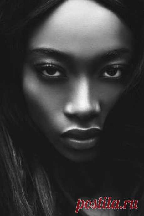 Your Home for World Models Pictures and Videos. Fashion Week Awards and Live Chat www.modelxtra.com