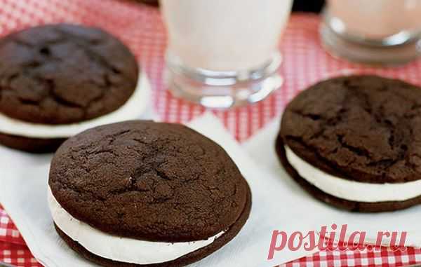 Шоколадное пирожное «Вупи пай»