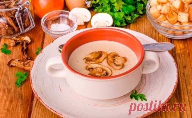 Рецепт грибного супа-пюре с сыром в мультиварке — MEGOCOOKER