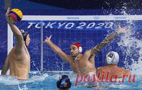 Ватерполисты сборной Сербии завоевали последнее золото Олимпийских игр в Токио. В финальном матче сербы победили команду Греции со счетом 13:10 (4:2, 4:4, 3:3, 2:1). Бронзовые медали завоевала сборная Австралии, которая в матче за третье место победила сборную Италии — 12:10.

Для сербов это золото стало девятым на Олимпиадах. Ранее они становились олимпийскими чемпионами в Барселоне (1992) и Атланте (1996).

Еще один сербский спортсмен стал олимпийским чемпионом на Играх в Рио-де-Жанейро, где…