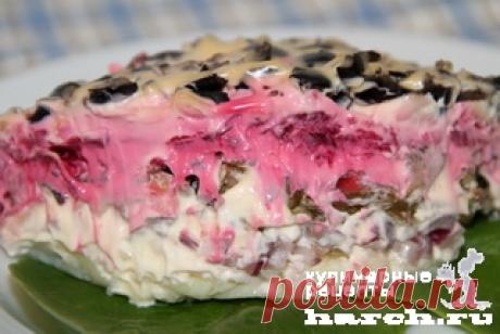 Салат со шпротами «Люция» | Фоторецепт с подробным описанием от Харч.ру