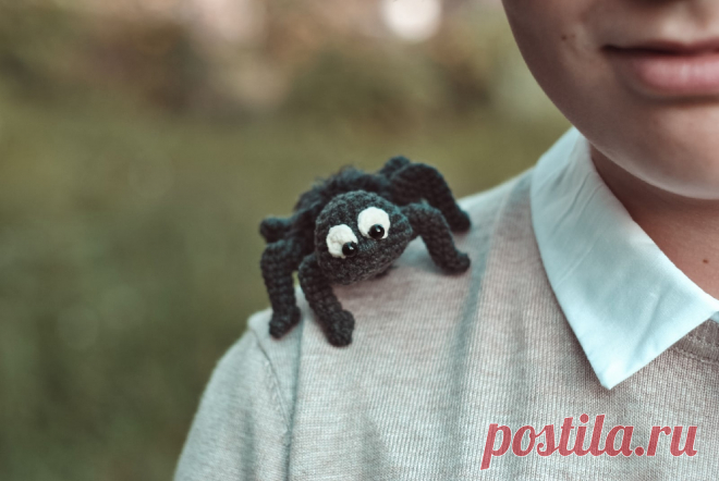 PDF Паучок крючком. FREE crochet pattern; Аmigurumi toy patterns. Амигуруми схемы и описания на русском. Вязаные игрушки и поделки своими руками #amimore - паук, маленький паучок.