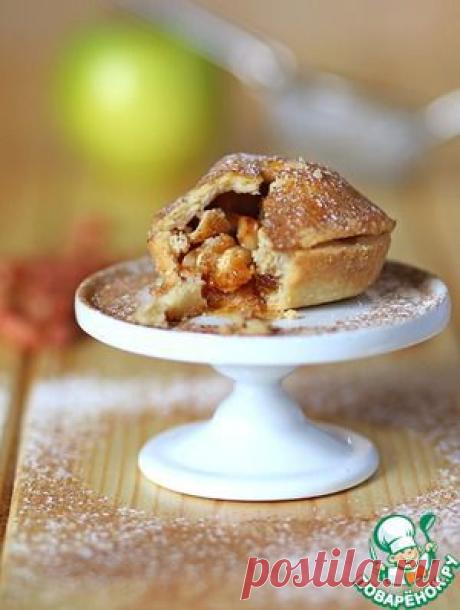 Корзиночки с яблоками и арахисом в соленой карамели - кулинарный рецепт