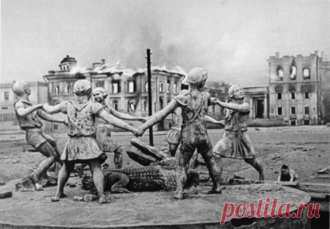 Сталингра́дская би́тва / Назад в СССР / Back in USSR