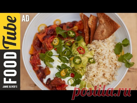 Sweet Potato Chilli | Jamie Oliver - Ad This is an Ad. Get 4 of your 5 a day in this one delicious and healthy Veggie Chilli recipe.  Sweet potato roasted until caramelised, stirred through a hearty stew of fresh veg, protein packed beans and sweet tomatoes. Finish with a dollop of natural yogu