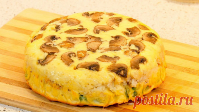 Вкусный слоеный пирог-перевертыш