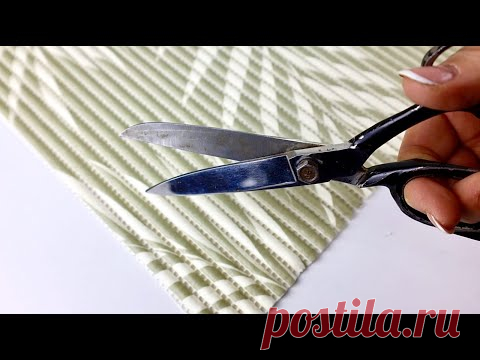 Разрезала коврик для душа из Фикс Прайс, взяла остатки пряжи и смастерила шикарный ворсовый ковёр