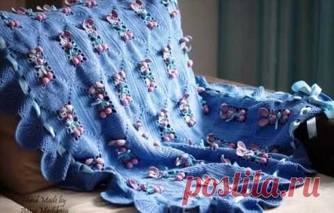 Плед из мотивов с зайчиками