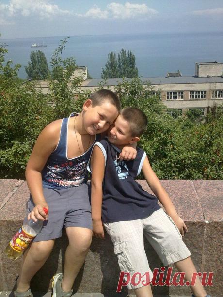 старший и середний син