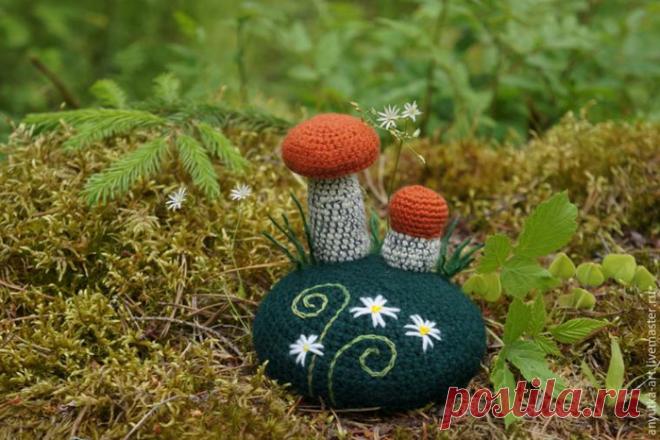 Вяжем крючком игольницу «По грибы». Часть 1
