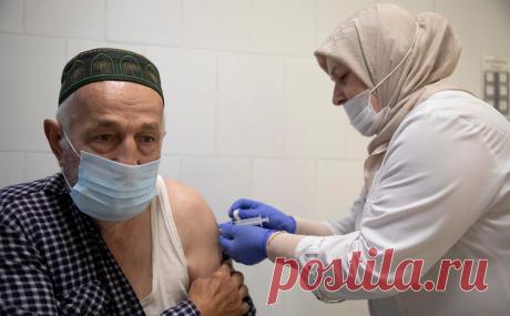 В Чечне введут QR-коды для посещения ресторанов, ТРЦ и магазинов. В общественных местах будет действовать масочный режим, людей старше 65 лет обяжут соблюдать самоизоляцию. Также ограничат заполняемость кино, театров и прочих публичных мест