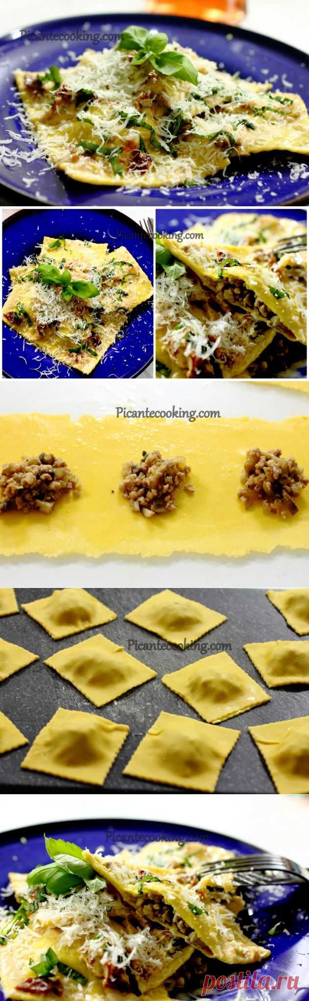 Равиоли с грибами и свининой с кремовым соусом | Picantecooking
Рецепт домашних равиоли со свининой