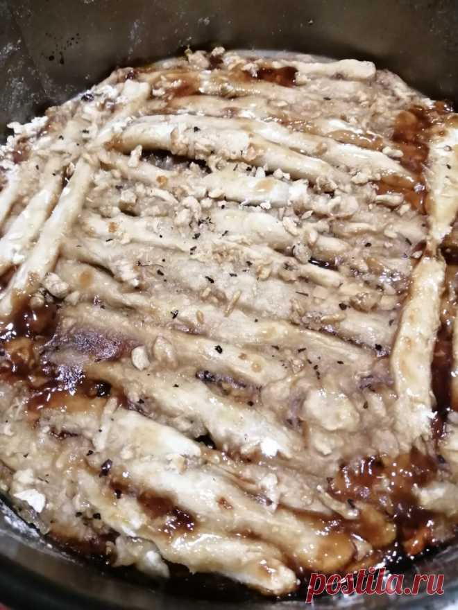 Паста Флора - греческий пирог. В качестве начинки часто используется сливовое варенье.