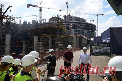 Футболист сборной Камеруна оценил работу Собянина на посту мэра Москвы. Футболист турецкого «Сивасспора» и сборной Камеруна Клинтон Н'Жи оценил работу Сергея Собянина на посту мэра Москвы. Игрок отметил, что считает российскую столицу одним из лучших городов мира. «Мэр Москвы делает хорошую работу для того, чтобы город развивался. Здесь легко жить», — отметил Н'Жи.