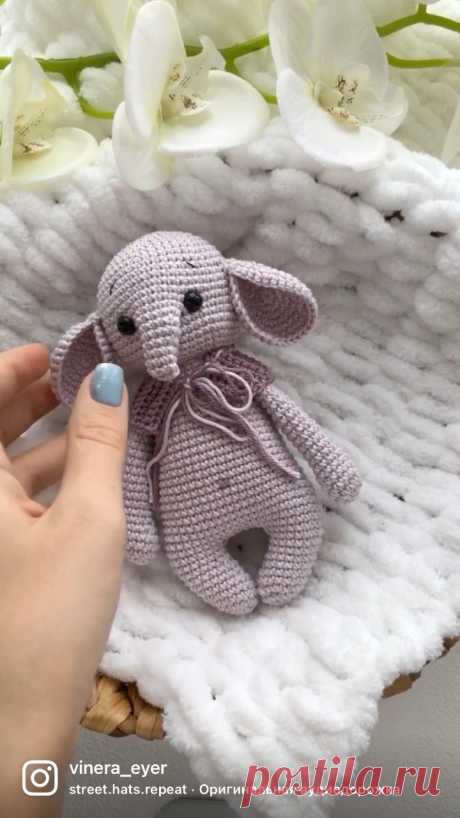 Elephant pattern 👉🏻 @vinera_eyer_patterns 

Pattern available in my Etsy 🤗
Link in bio 👆🏻🔼

.

.

.

_________________________

#amigurumidoll #pdftutorial #pdfpattern #etsypattern #stuffedanimals #crochet_patterns #ilovecrochet #croche 
#amigurumilove #amigurumitoys #crochetdecor #amigurumipatterns 
#amigurumist #crochettoy #crochet #amigurumicrochet #amigurumipattern #crochetpattern #amigurumiart #amigurumiaddict