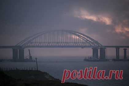 Глава Крыма рассказал об ограничениях на полуострове. В Крыму решили ограничить работу школ и детских садов на приграничных территориях: в Джанкое и Джанкойском районе, Красноперекопске и районе, Армянске, Черноморском, Ленинском и Раздольненском районах. Об этом рассказал глава республики Сергей Аксенов. Он отметил, что полностью поддерживает решение президента России.