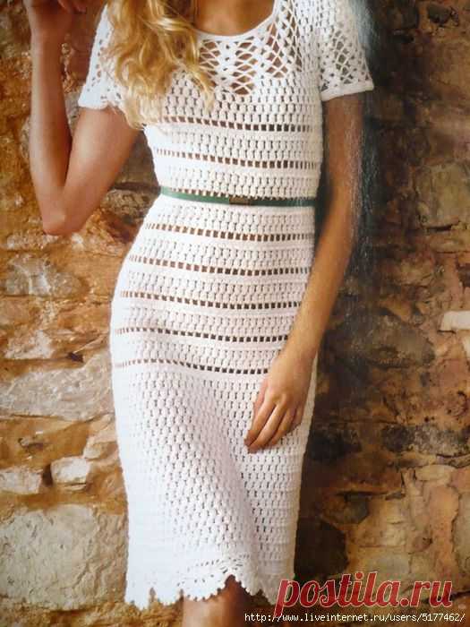 «Белое платье узором пышные столбики»