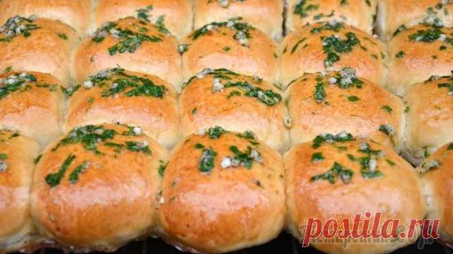 Пампушки с чесноком к борщу