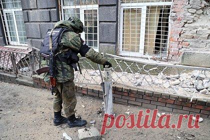 Опубликована карта боевых действий на Украине. Минобороны России во время ежедневного брифинга показало карту боевых действий на четверг, 26 января. Видео опубликовано в официальном Telegram-канале военного ведомства. На карте отражены основные события, произошедшие в зоне проведения специальной военной операции за последние сутки.