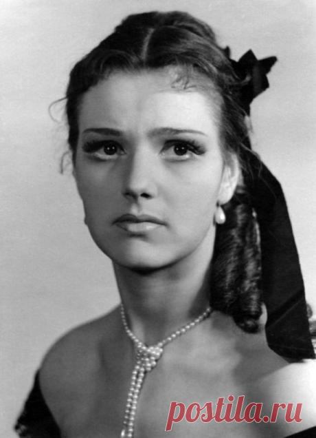 Юлия Борисова