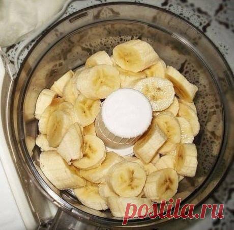 Творожно-банановый десерт