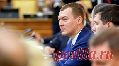 В РФС назвали недопустимым оскорбительный баннер фанатов «Зенита» про Дегтярёва. Генсек РФС Максим Митрофанов высказался об оскорбительном баннере фанатов «Зенита» в адрес министра спорта РФ Михаила Дегтярёва. Читать далее