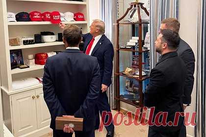Трамп похвастался Зеленскому и Макрону неожиданной коллекцией