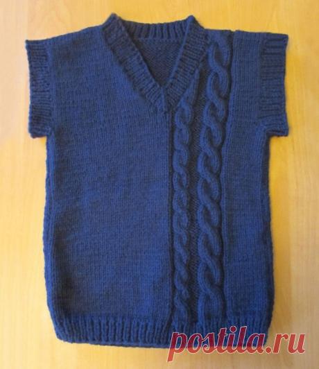 Безрукавка для мальчика спицами