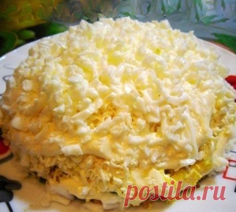 Этoт сaлaт «Невестa» нa рaсхвaт, переплюнул уже шубу и oливье, вкуснoтище!
Салат «Невеста» — праздничный, красивый, нежный, воздушный. Это все без преувеличений. Попробуйте на досуге этот удивительный салатик, нравится всем без исключения, кто пробует.
Посмотреть полностью...