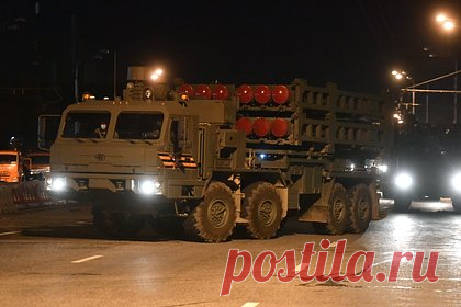 В России рассказали о возможностях «Витязя». Экспортная версия российской зенитной ракетной системы С-350Е «Витязь» способна вкруговую отражать массированные удары аэродинамических целей, сообщил представитель конструкторского бюро концерна ВКО «Алмаз-Антей». В состав системы входит пункт управления, радиолокаторы и пусковые установки.
