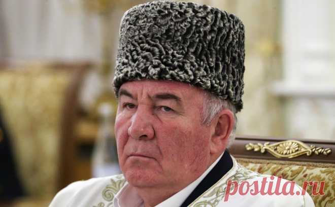 Умер глава Центра мусульман Северного Кавказа. Исмаилу Бердиеву было 70 лет, он возглавлял Координационный центр мусульман Северного Кавказа с 2003 года. В июле муфтий объявил о временном запрете на никабы в Карачаево-Черкесии. Он известен резонансными высказываниями в прошлом