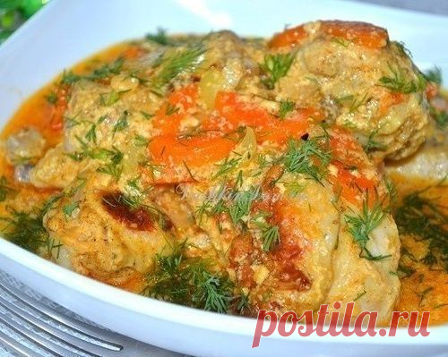 Нежная курочка в сметанном соусе в мультиварке