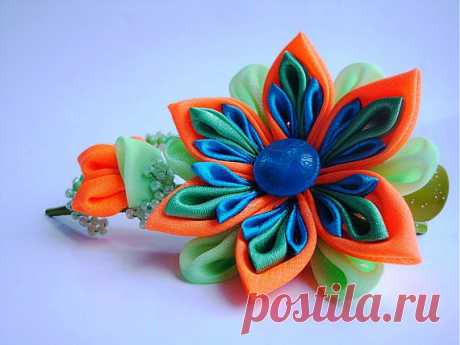 Hair clip flower blue green orange. Alligator hair by Stephaana