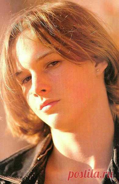 Брэд Ренфро (Brad Renfro)
- 25 июля, 1982 • 15 января 2008