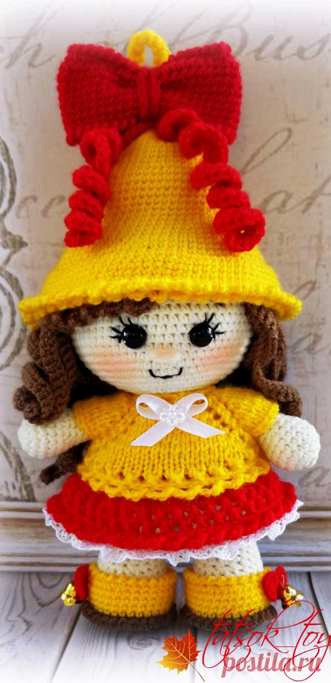 PDF Пупс-малышка Колокольчик школьный крючком. FREE crochet pattern; Аmigurumi doll patterns. Амигуруми схемы и описания на русском. Вязаные игрушки и поделки своими руками #amimore - кукла, куколка, пупс.