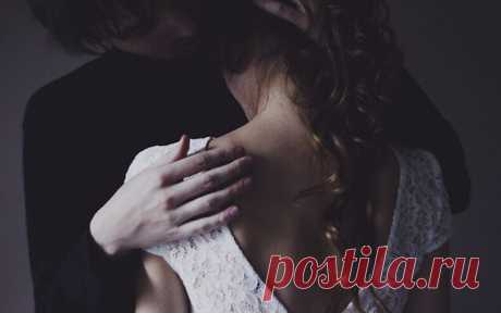 Когда в отношениях вы начинаете платить собой…
Когда в отношениях вы начинаете платить собой… Нечем платить, кроме себя. И это очень грустно… Если человек в отношениях начинает «платить» собой, делать больше чем хочет, ждать отдачи, жертвовать, снимать с себя последнее, чаще всего это не признак большой любви или преданности, но признак приближения к детской травме и созависимым отношениям. Это память того, как […]
Читай пост далее на сайте. Жми ⏫ссылку выше