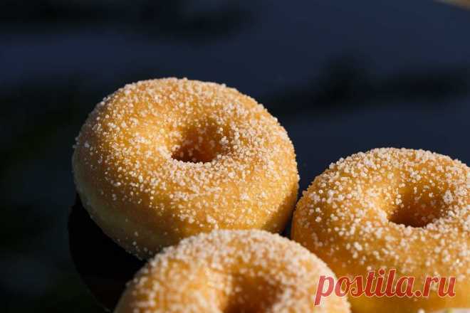 ПОНЧИКИ В ЛОЖКЕ БЕЗ РАСКАТЫВАНИЯ ТЕСТА Вкусно и просто ПОНЧИКИ В ЛОЖКЕ БЕЗ РАСКАТЫВАНИЯ ТЕСТА Вкусно и просто Пышные, вкусные, тают во рту — вот такие чудесные пончики получаются при помощи «волшебной» ложки ...