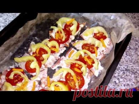 Горбуша в духовке. Просто и вкусно! Можно на праздничный стол.
