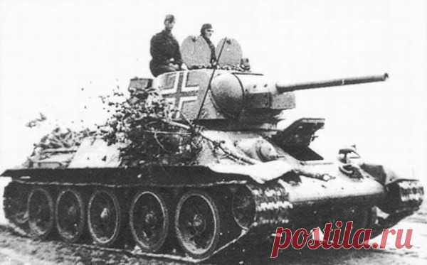 Немецкие войска с большим удовольствием использовали против отрядов Красной армии ее же оружие. Многие советские автоматы, пушки и танки ничуть не уступали немецким в скорострельности, огневой мощи и качестве. Какое же советское оружие обратилось против своей же армии? Рассмотрим самые «популярные» у немецких войск его образцы.