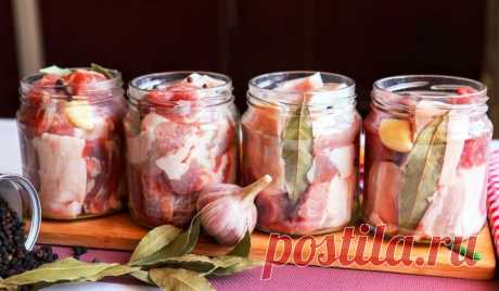Готовлю мясо в банке по- финскому рецепту Такое мясо по финскому рецепту, вам точно понравится. Эта заготовка всегда выручает, когда нет времени на готовку обеда или ужина. В качестве праздничной нарезки или дополнения к основным блюдам, такое мясо также используется.