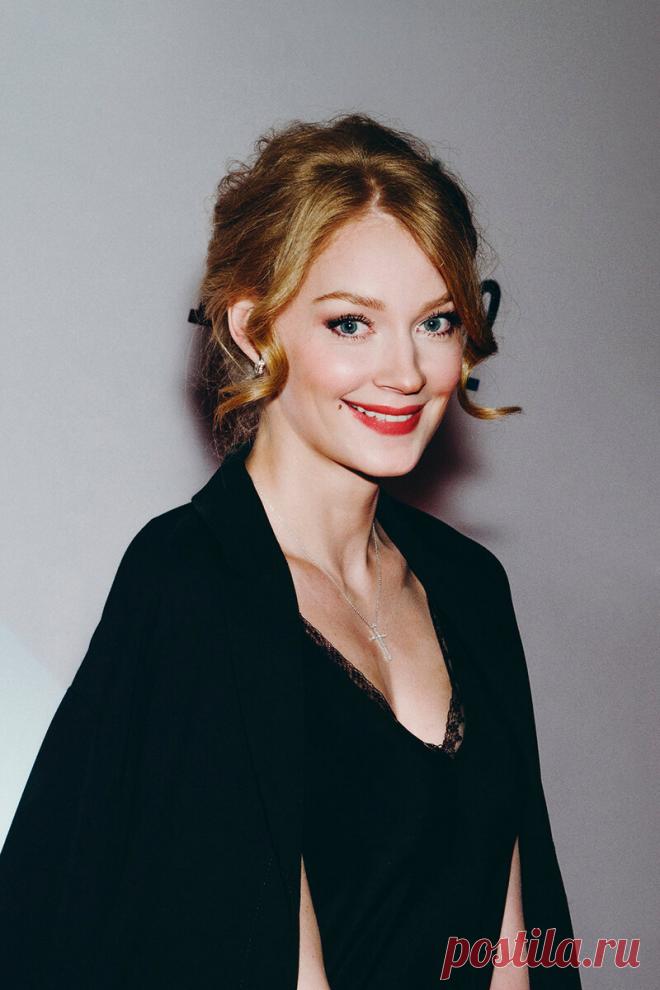 Сегодня мы поздравляем с днем рождения прекрасную Светлану Ходченкову | Эмма смотрит сериалы | Яндекс Дзен