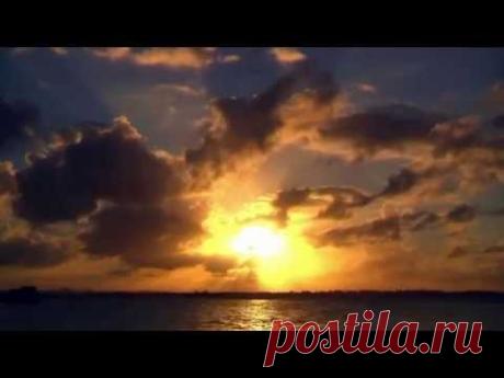 Indila - Mini World (Music Video)