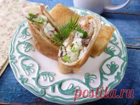 ​Блинчики с тунцом и рисом Ингредиенты:
Мука &mdash; 1 стак.Молоко &mdash; 1 стак.&nbsp;Вода &mdash; 1 стак.&nbsp;Яйца для теста &mdash; 2 шт.&nbsp;&nbsp;Яйцо для начинки &mdash; 1 шт.&nbsp;&nbsp;Сахар &mdash; 2 ст. л.&nbsp;Масло растительное &mdash; 3 ст. л.&nbsp;Рыбные консервы (тунец консервированный) &mdash;...